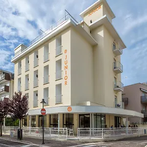 https://hotel-junior.riccione-hotels.org